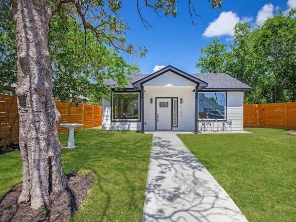 3104 E 16th ST, Austin TX 78702