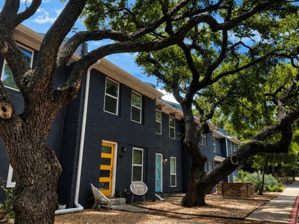 6211 Manor RD 105, Austin TX 78723