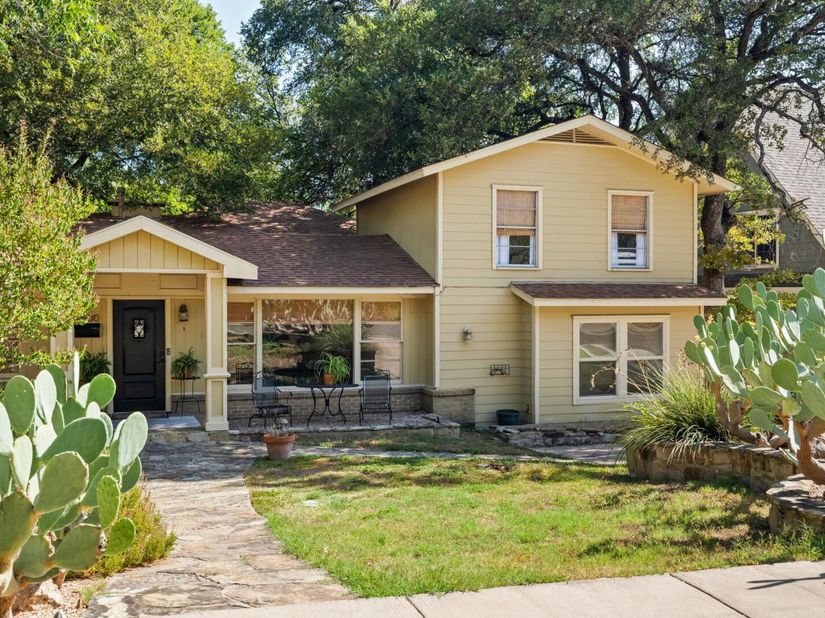 2500 W 12th ST, Austin TX 78703