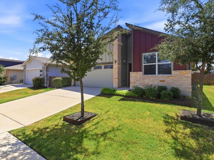 7709 Linnie LN, Austin TX 78724