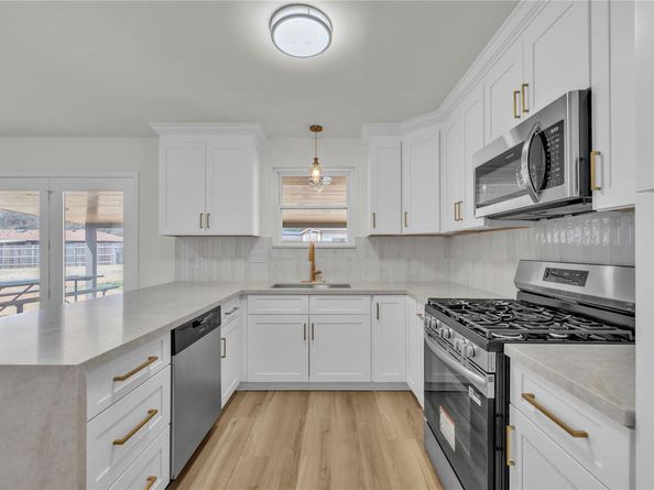 514 Sara DR, Round Rock TX 78664