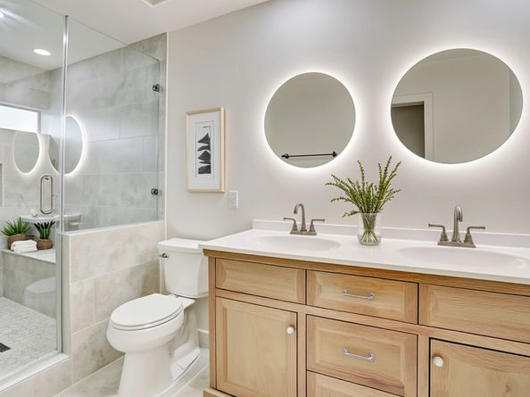 2720 Chenevert Street, Houston TX 77004