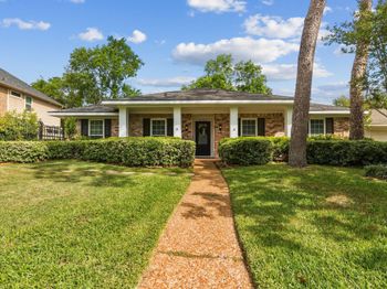 13810 Saint Marys Lane