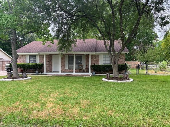 2204 BAUER Drive, Houston TX 77080