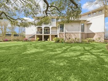 5027 Heatherglen Drive
