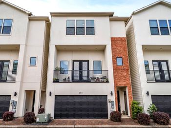 3411 Kensington Yellow Place