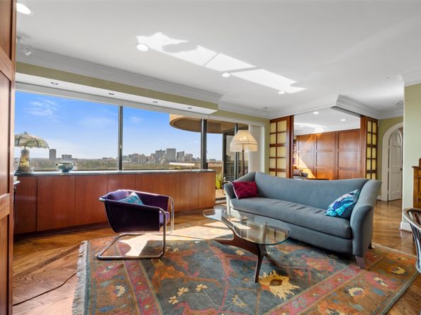 5000 Montrose Boulevard 16D, Houston TX 77006