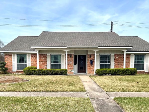 2331 Droxford Drive, Houston TX 77008