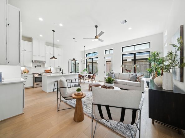 1711 Bologna Lane, Houston TX 77055