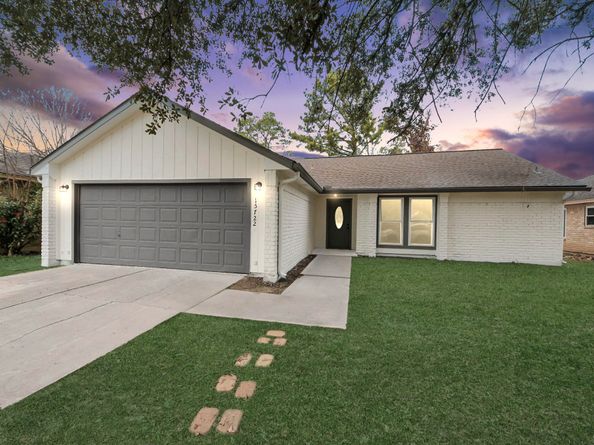 15722 Pagehurst Drive, Houston TX 77084