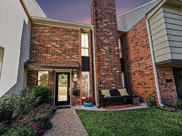 9407 Fondren Road, Houston TX 77074