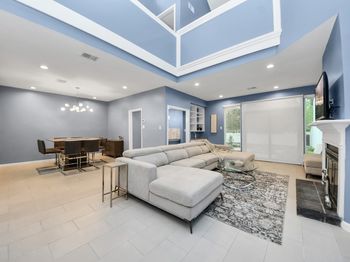 7655 S Braeswood Boulevard