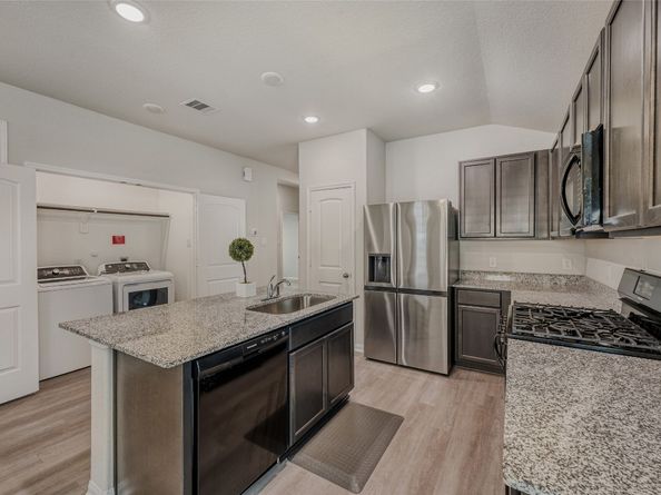 5345 Basquiat Drive, Houston TX 77048