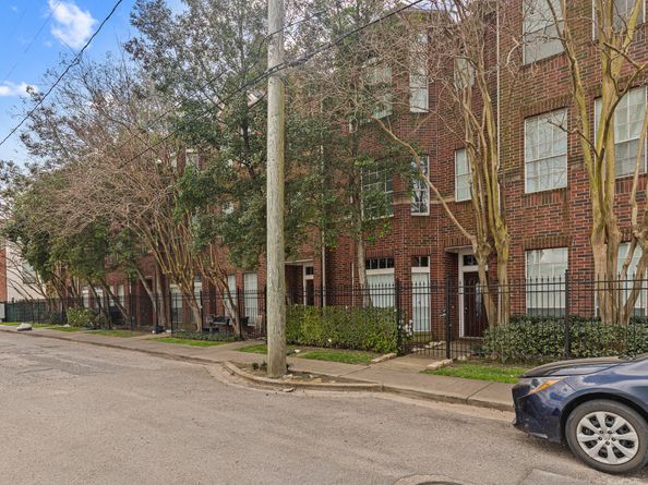 1319 Oneil Street, Houston TX 77019