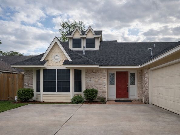 3223 Westwick Drive, Houston TX 77082