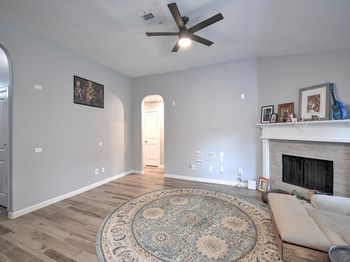 6111 Caroline Green Court