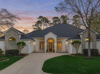 6611 Course View Lane