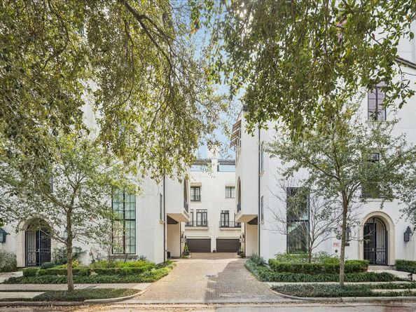 2411 Rosamond Street A, Houston TX 77098