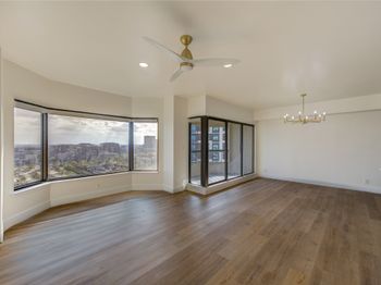 2001 Holcombe Boulevard