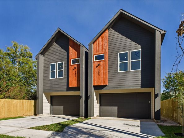 2409 Stuart Street, Houston TX 77004