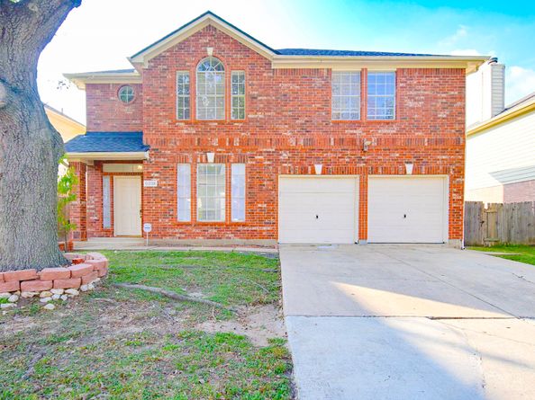 9338 Corner Oaks Lane, Houston TX 77036