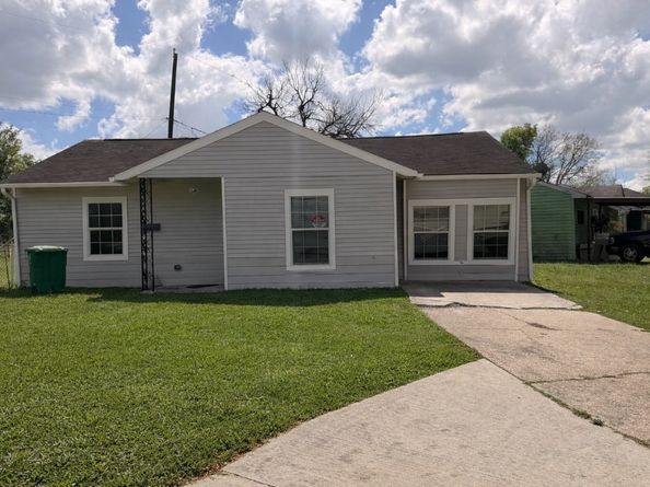 6103 Sherwood Drive, Houston TX 77021