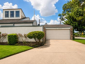 10602 Sandpiper Drive