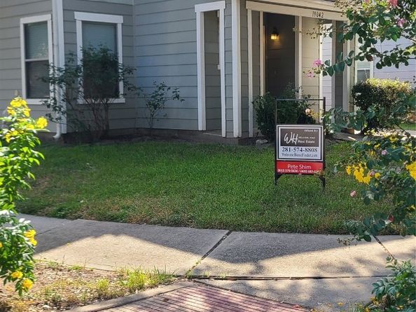 19042 Remington Mill Drive, Houston TX 77073
