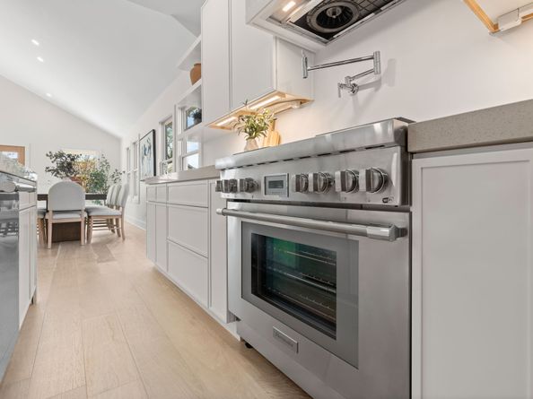 1011 W Cottage Street, Houston TX 77009