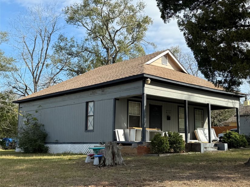 412 Waco Street, Conroe TX 77301