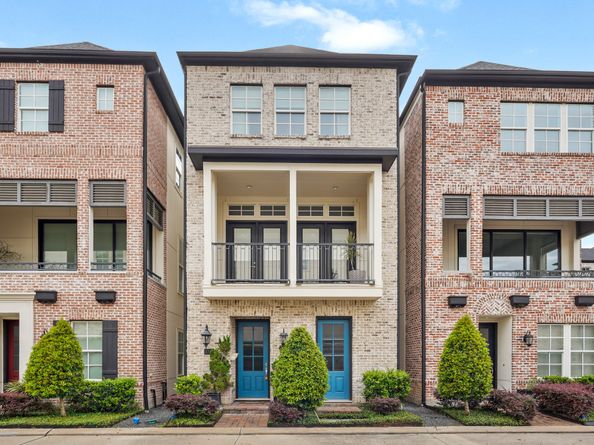 2715 Stelter Place, Houston TX 77007