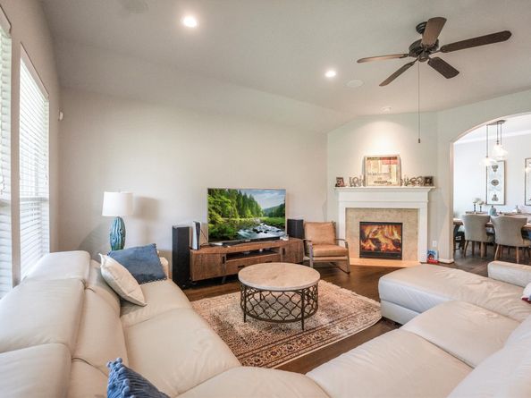 25227 Hawthorne Blossom Drive, Spring TX 77389