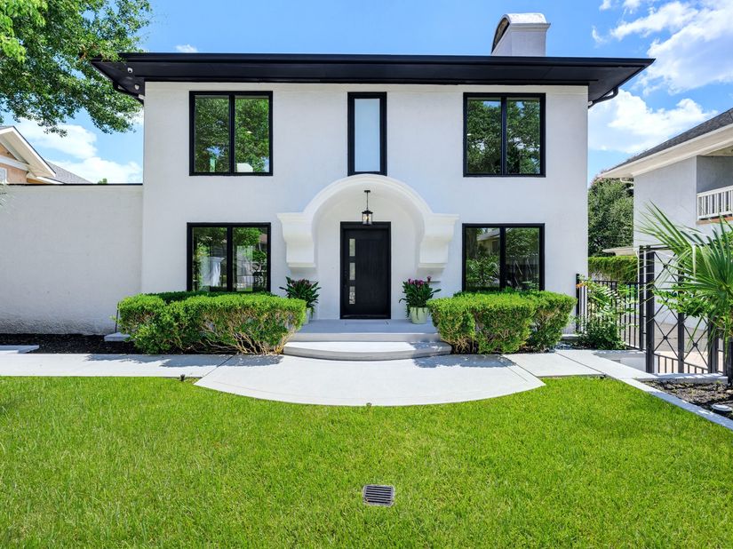 607 Marshall Street, Houston TX 77006