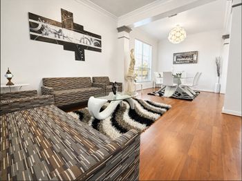 5507 Cranston Court