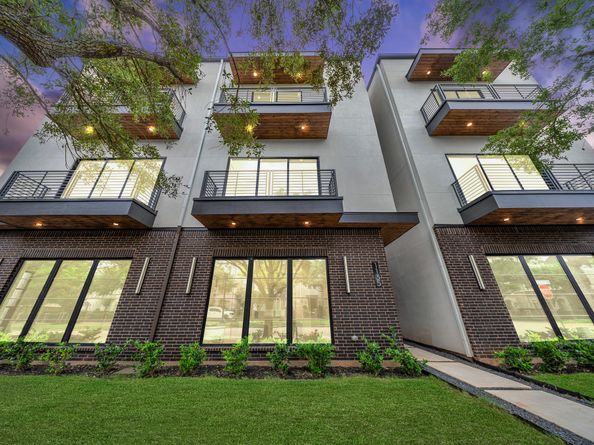 1135 Lake Pointe Parkway, Sugar Land TX 77478