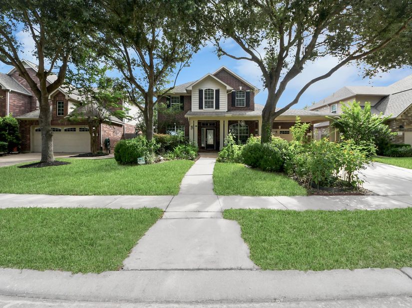 215 Callavance, Sugar Land TX 77479