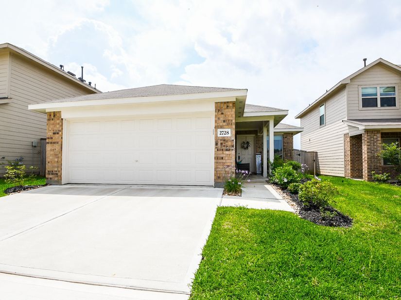 2728 Cadiz Bay Drive, Conroe TX 77301