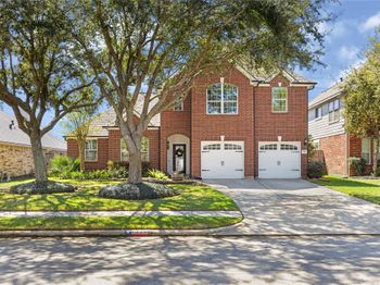7330 Fall Creek Bend