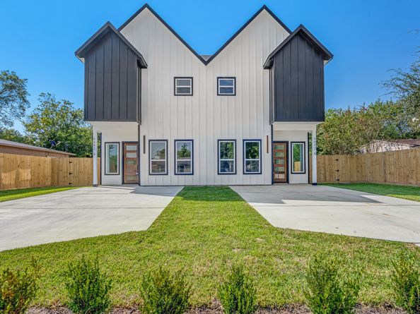 5642 Hirondel Street, Houston TX 77033