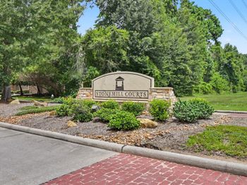 73 Scarlet Woods Court