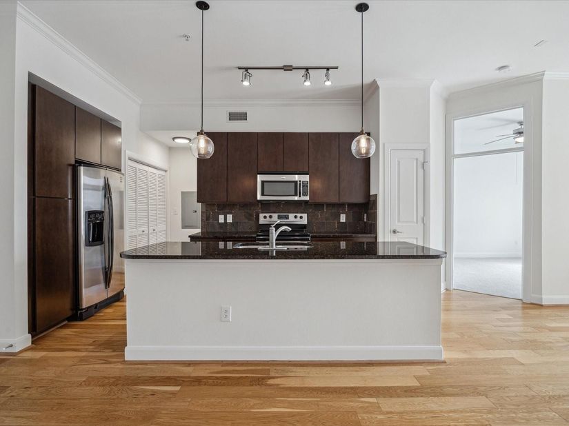 300 St Joseph Parkway 317, Houston TX 77002