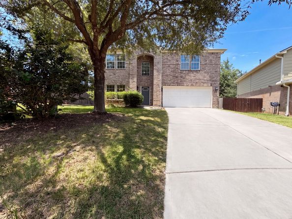 916 Summer Rain Court, Conroe TX 77303