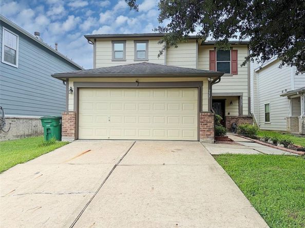 9507 Narnia Springs Court, Houston TX 77075