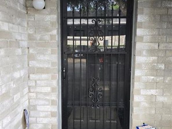10827 Braes Bend Drive 10827, Houston TX 77071