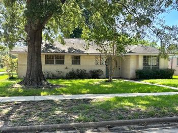 2342 Welk Street