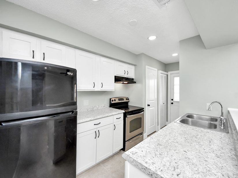9458 Neuens Road 9458, Houston TX 77080