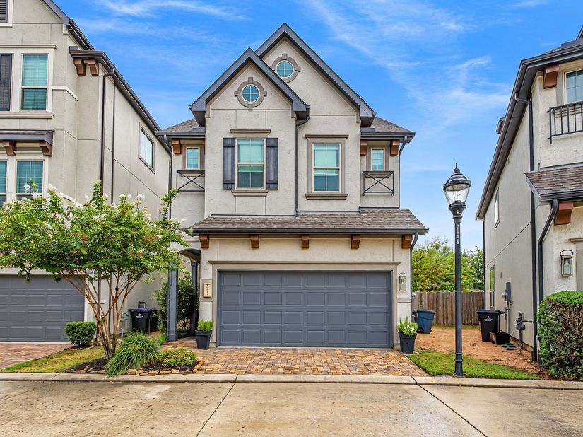 10612 Centre Glade Drive, Houston TX 77043