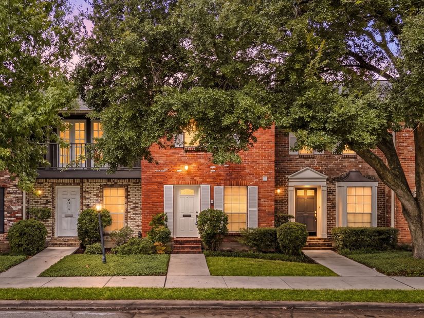 2312 Winrock Boulevard 171, Houston TX 77057