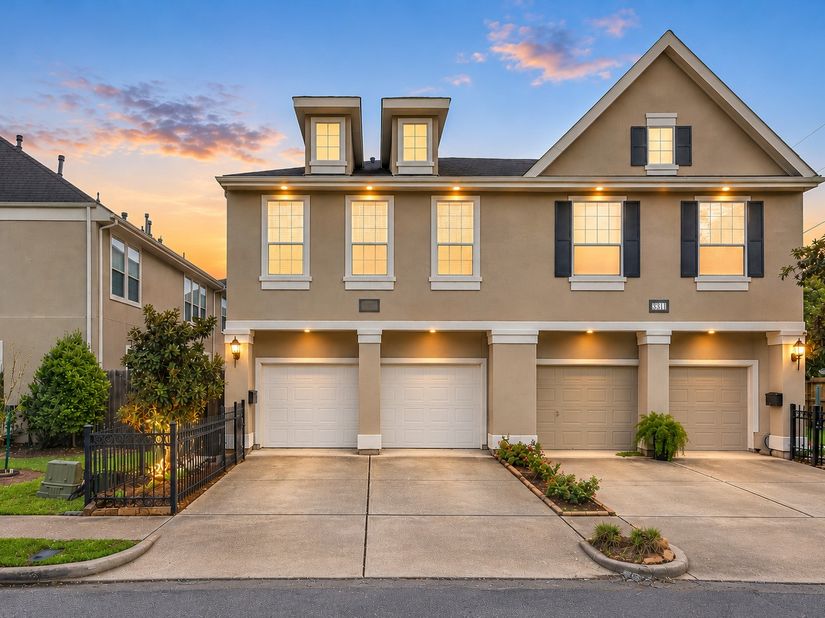 6309 Mapleridge Street, Houston TX 77081