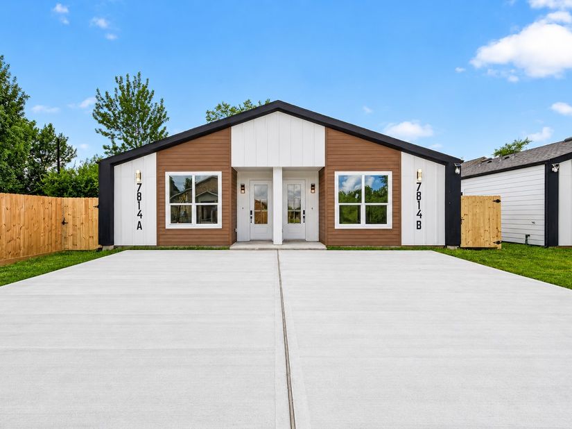 7814 Booker Street A/B, Houston TX 77028